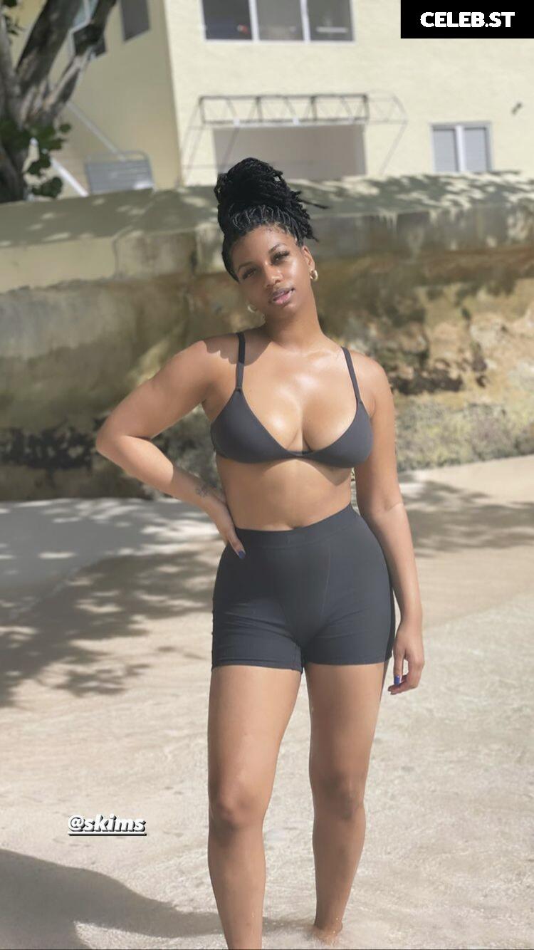 Taylor Rooks Image 2077090