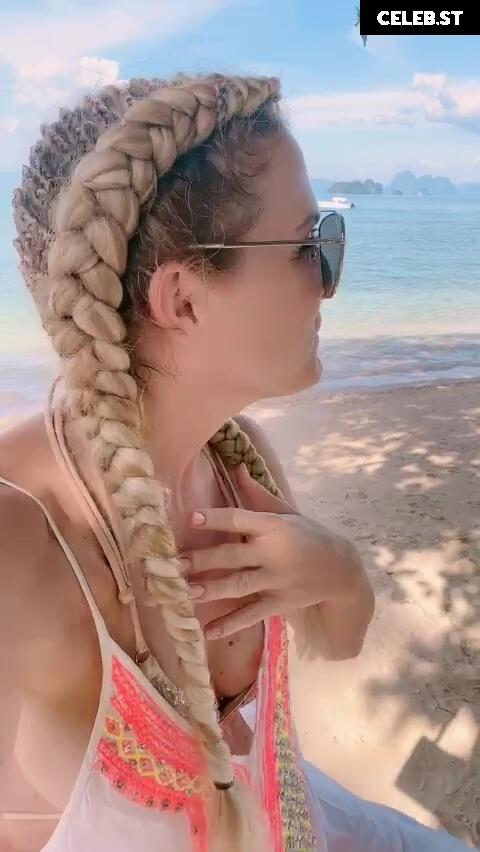 Sonya Kraus Image 2077321