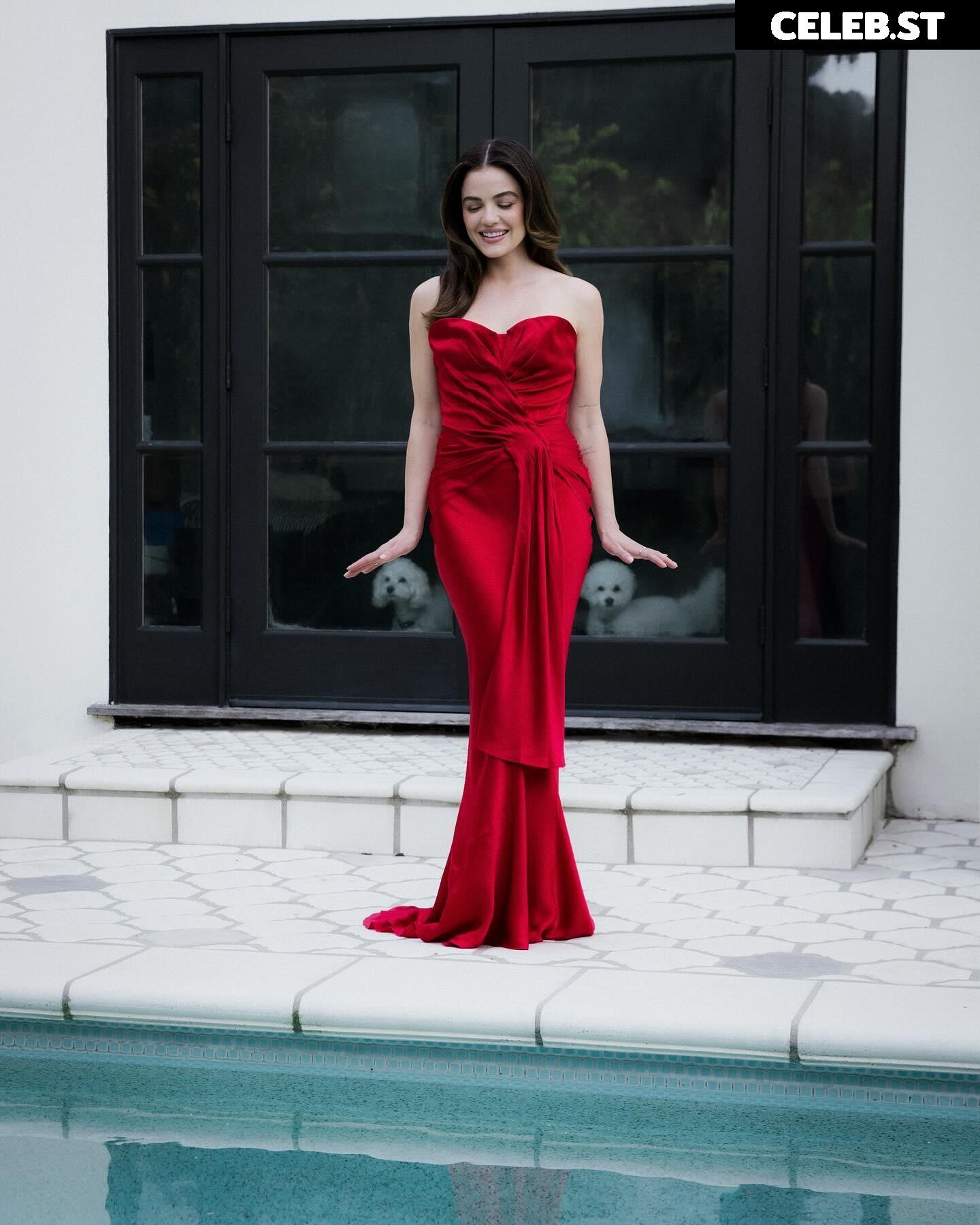 Lucy Hale Image 2077260