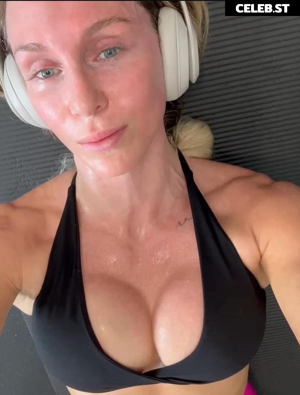 Charlotte Flair Image 2074463
