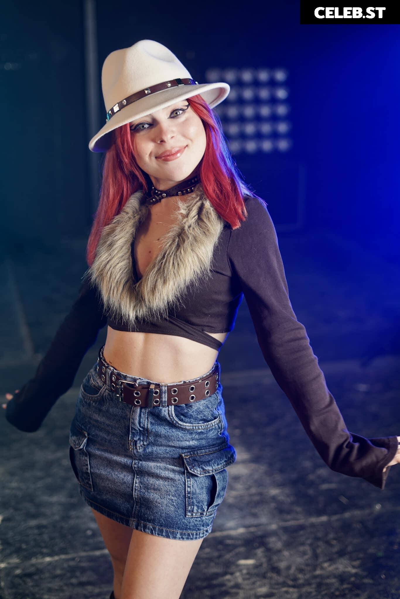 Andreea Munteanu Image 2074738