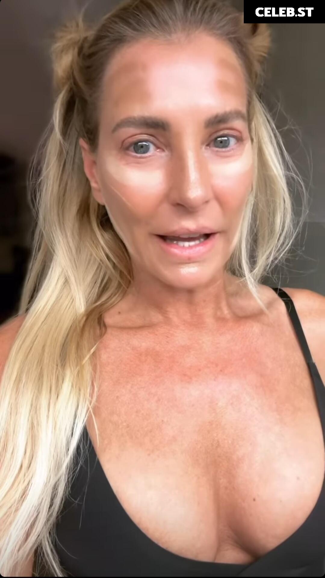 Giulia Siegel Image 2074660