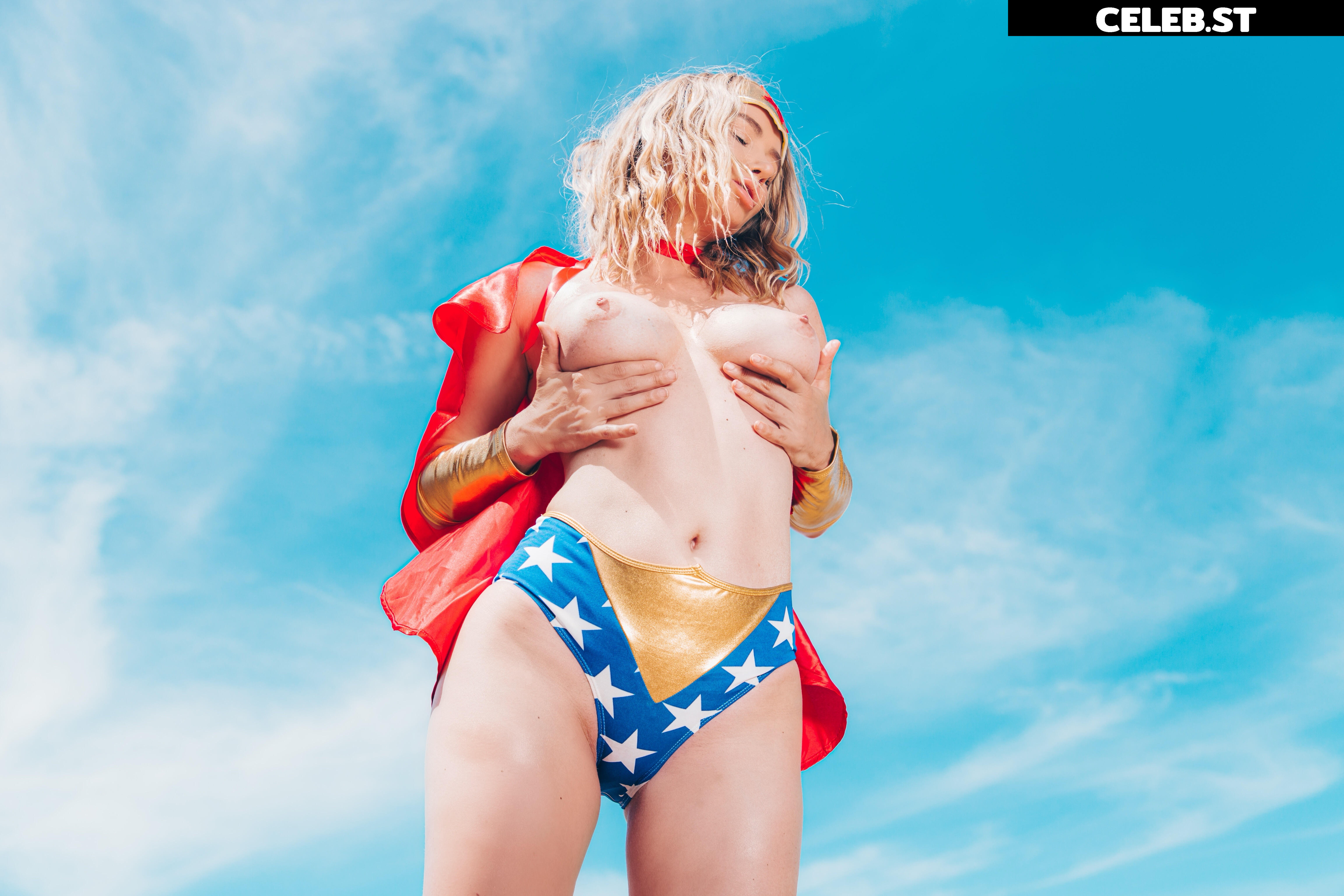 Sara Jean Underwood / Saraunderwood Image 20746129