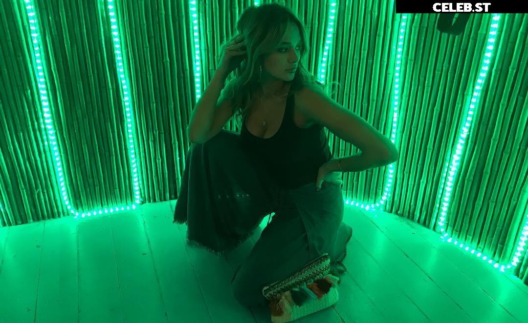 Hunter King Image 2074150