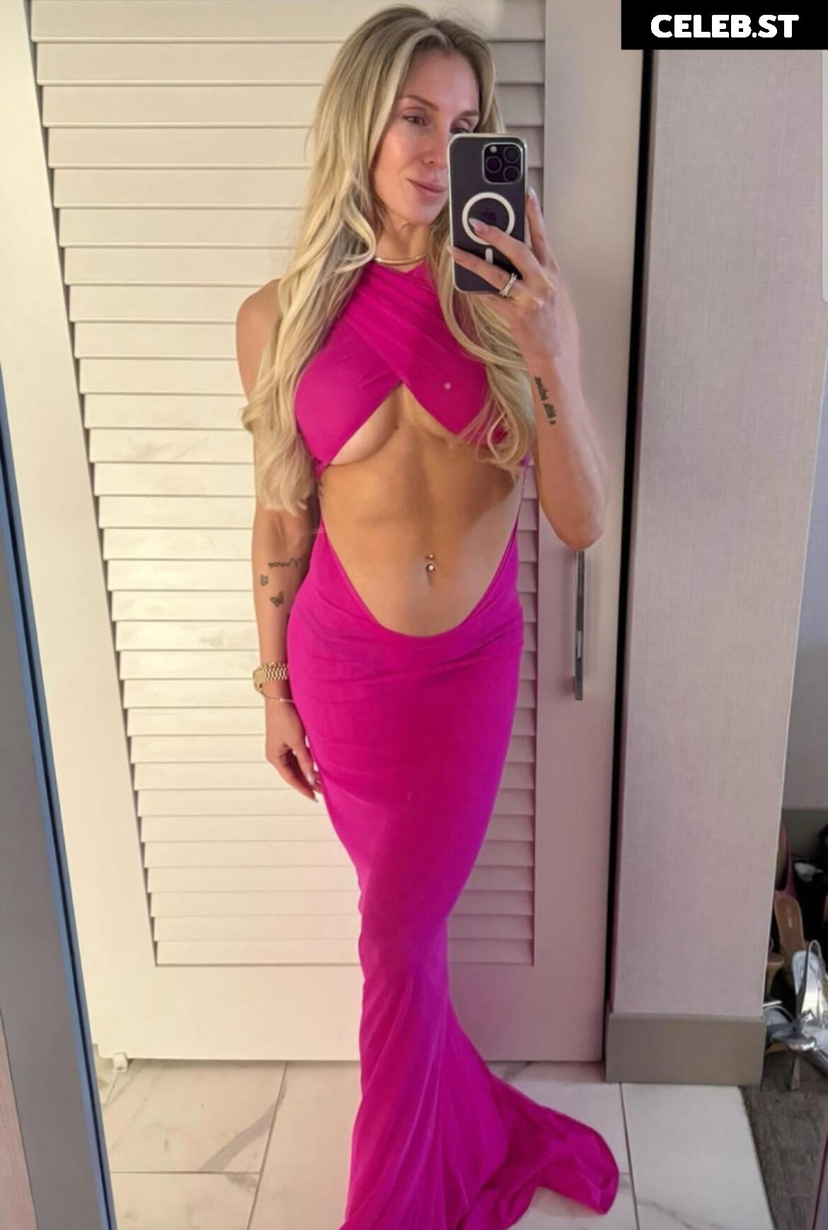 Charlotte Flair Image 2074290