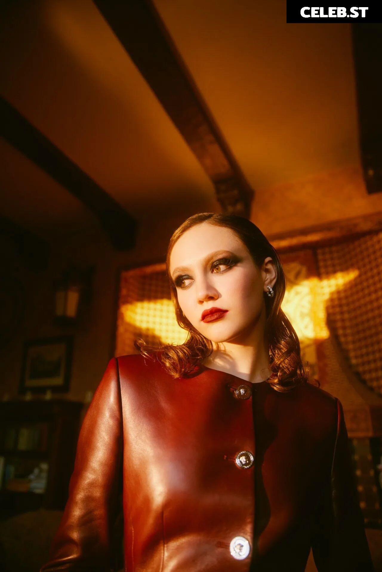 Iris Apatow Image 2071751