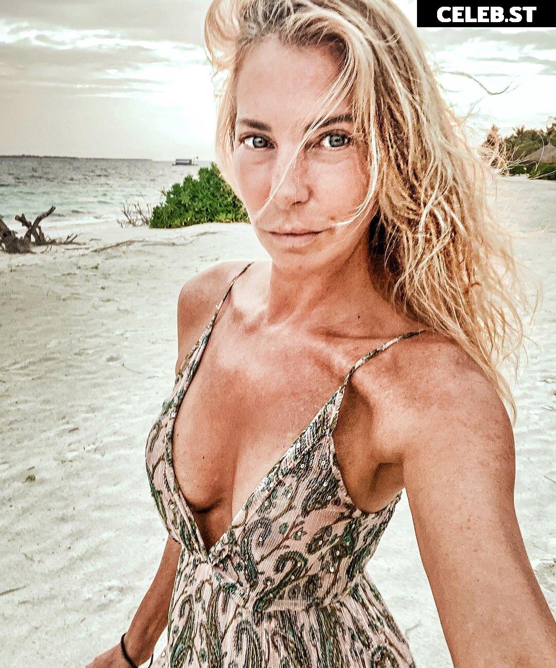 Giulia Siegel Image 2072913
