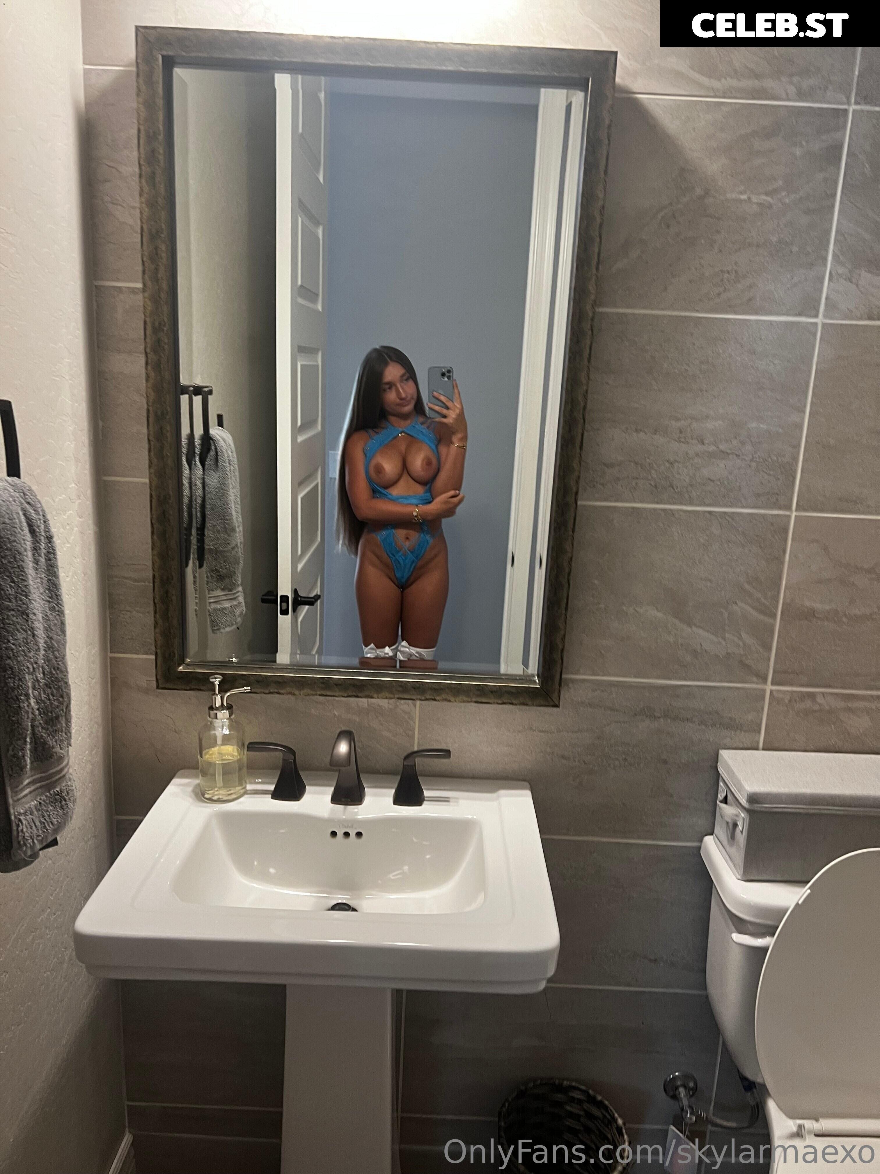 Skylar Mae / skylarmaexo Image 20738948