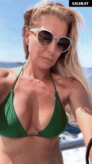 Giulia Siegel Image 2073835