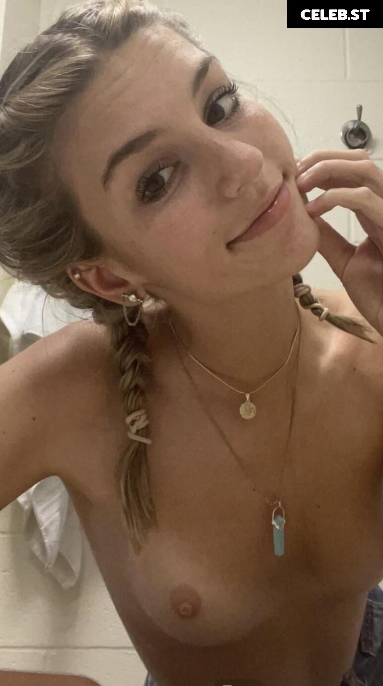Skylar Mae / skylarmaexo Image 20738219