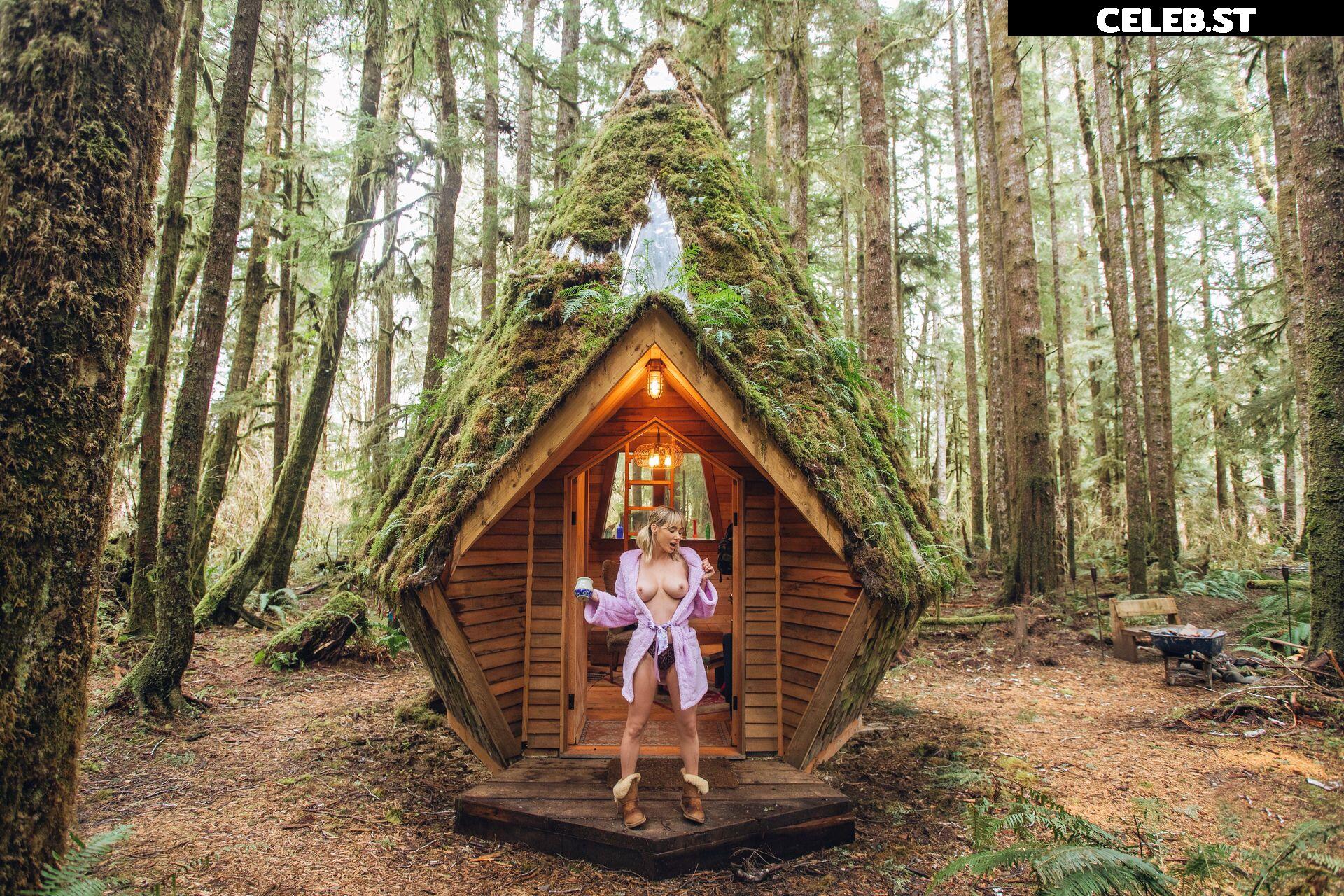 Sara Jean Underwood / Saraunderwood Image 20735823