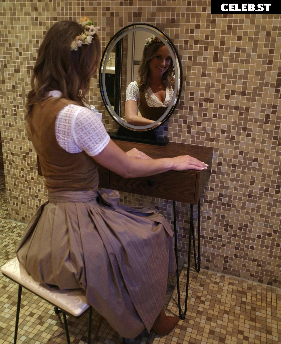 Nele Schenker Image 2073565