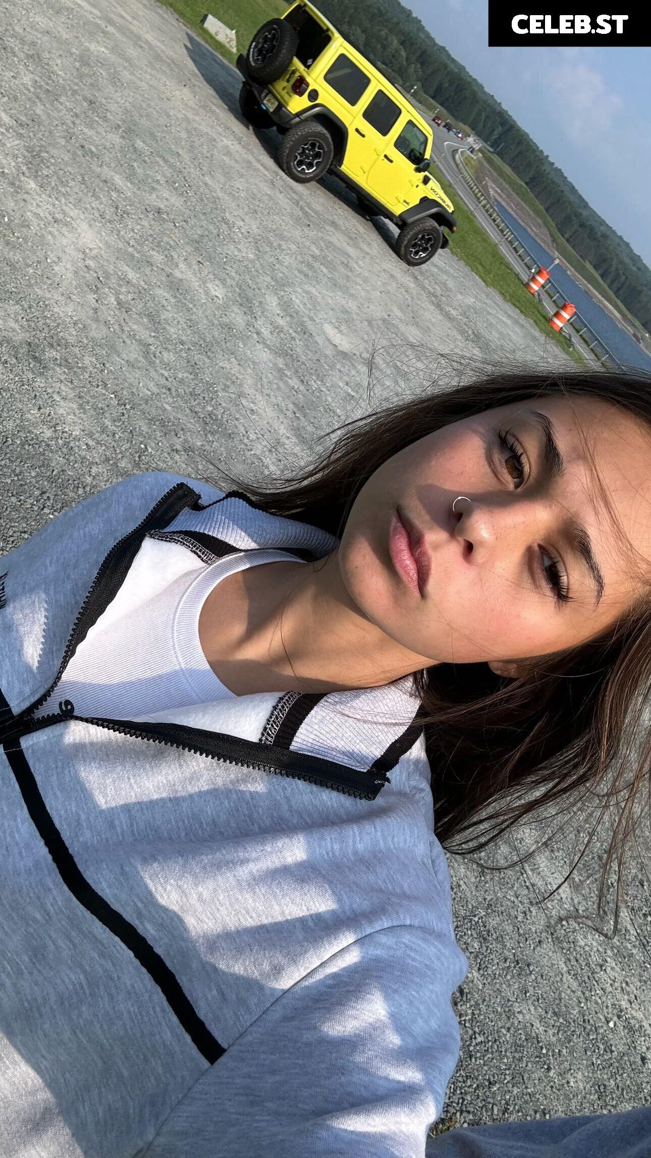 Malayaax - Sophieraiin Image 20734879
