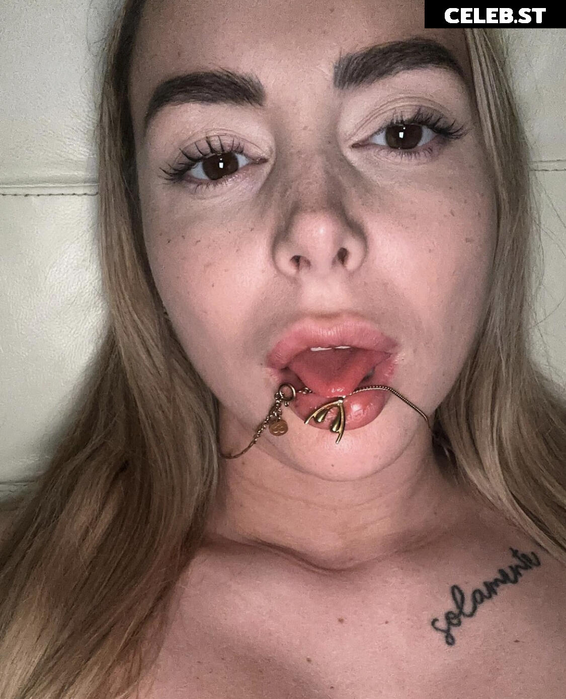 Elli Loretta Image 2073989