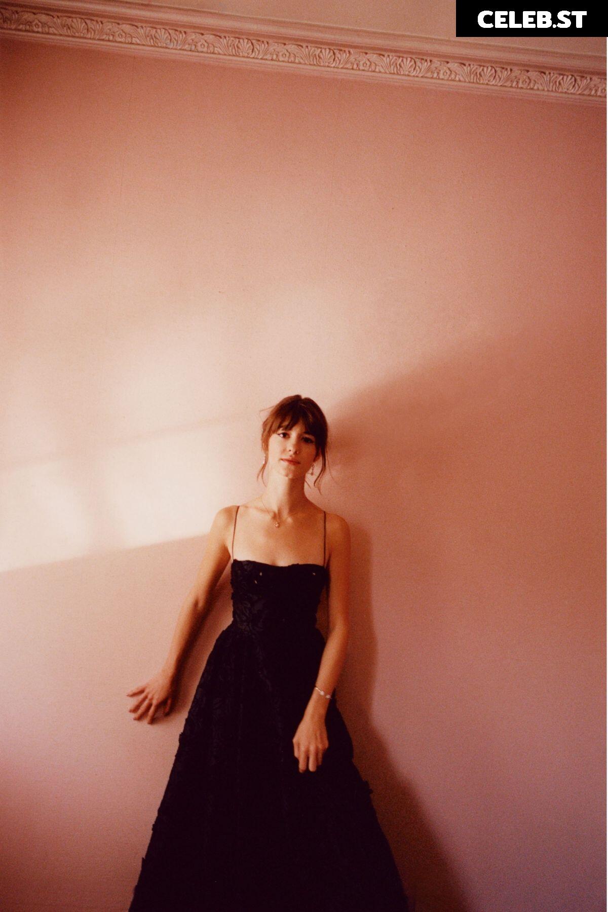 Daisy Edgar-Jones Image 2070500