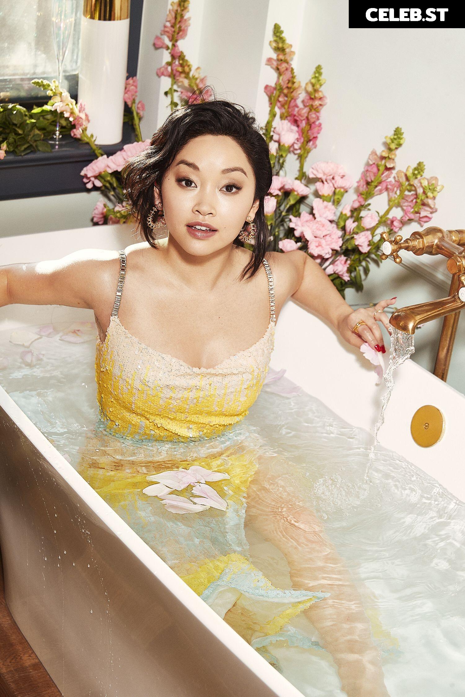 Lana Condor Image 2070506
