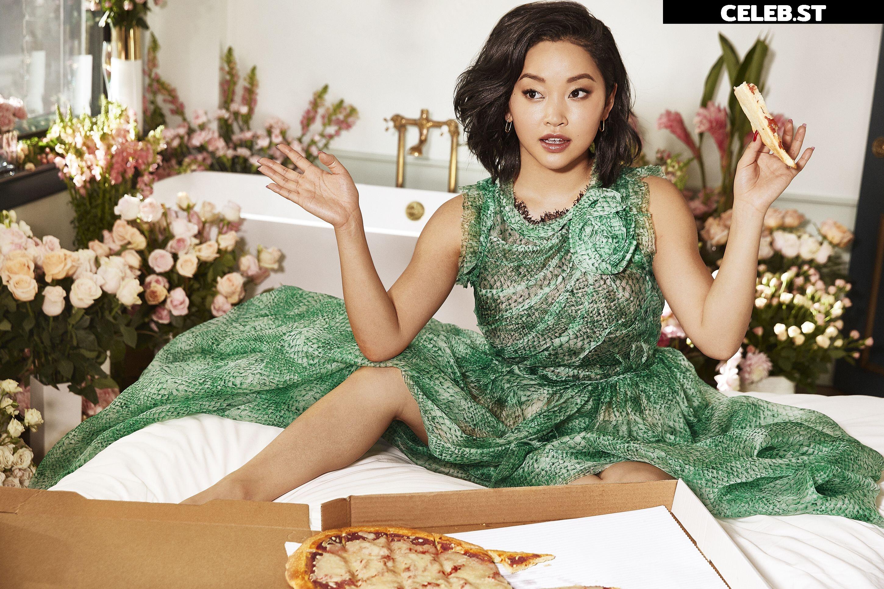 Lana Condor Image 2070434