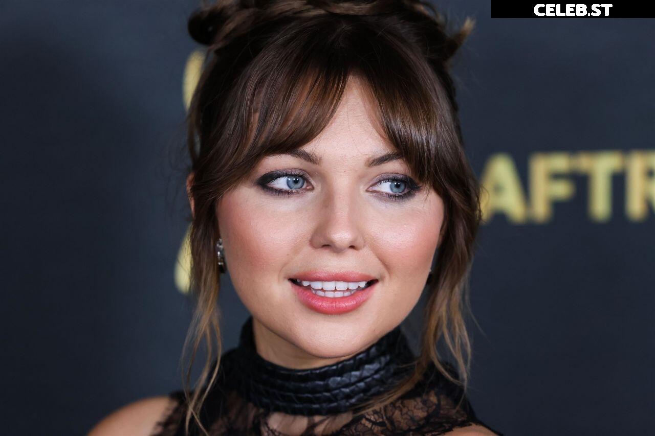 Sammi Hanratty Image 2070614