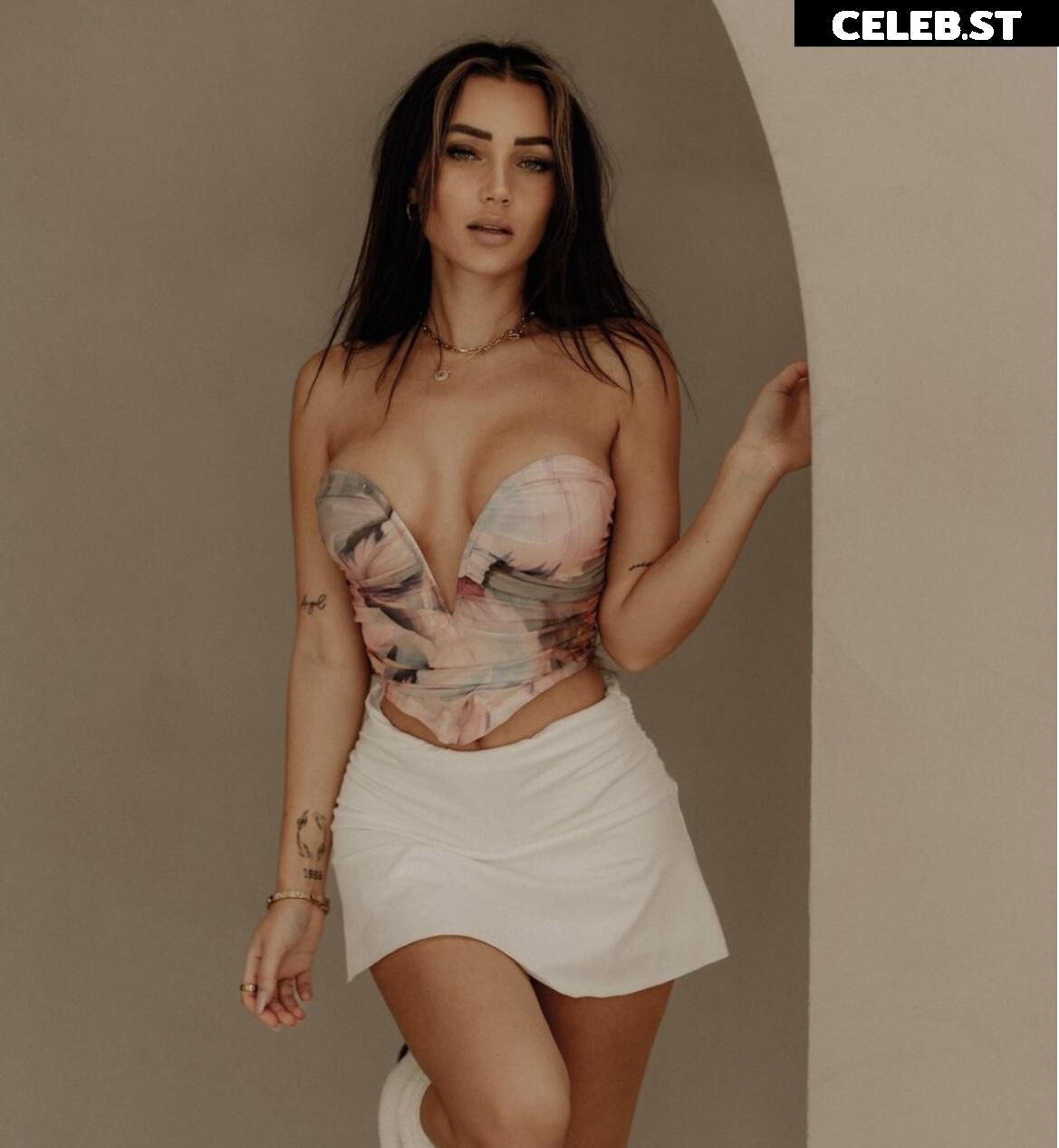 Dana Feist Image 2070114