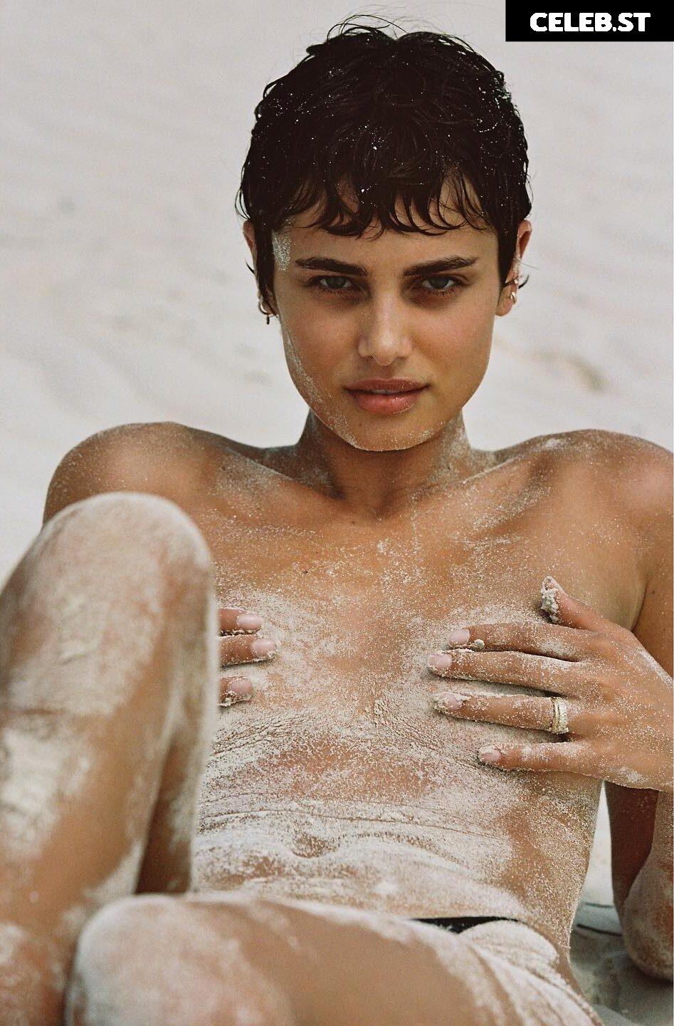 Taylor Marie Hill Image 2070128