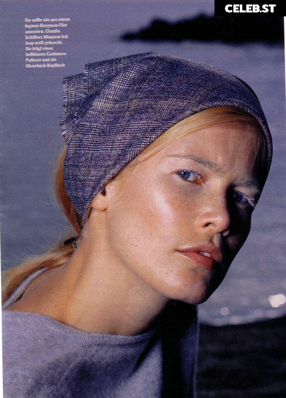 Claudia Schiffer Image 2079615