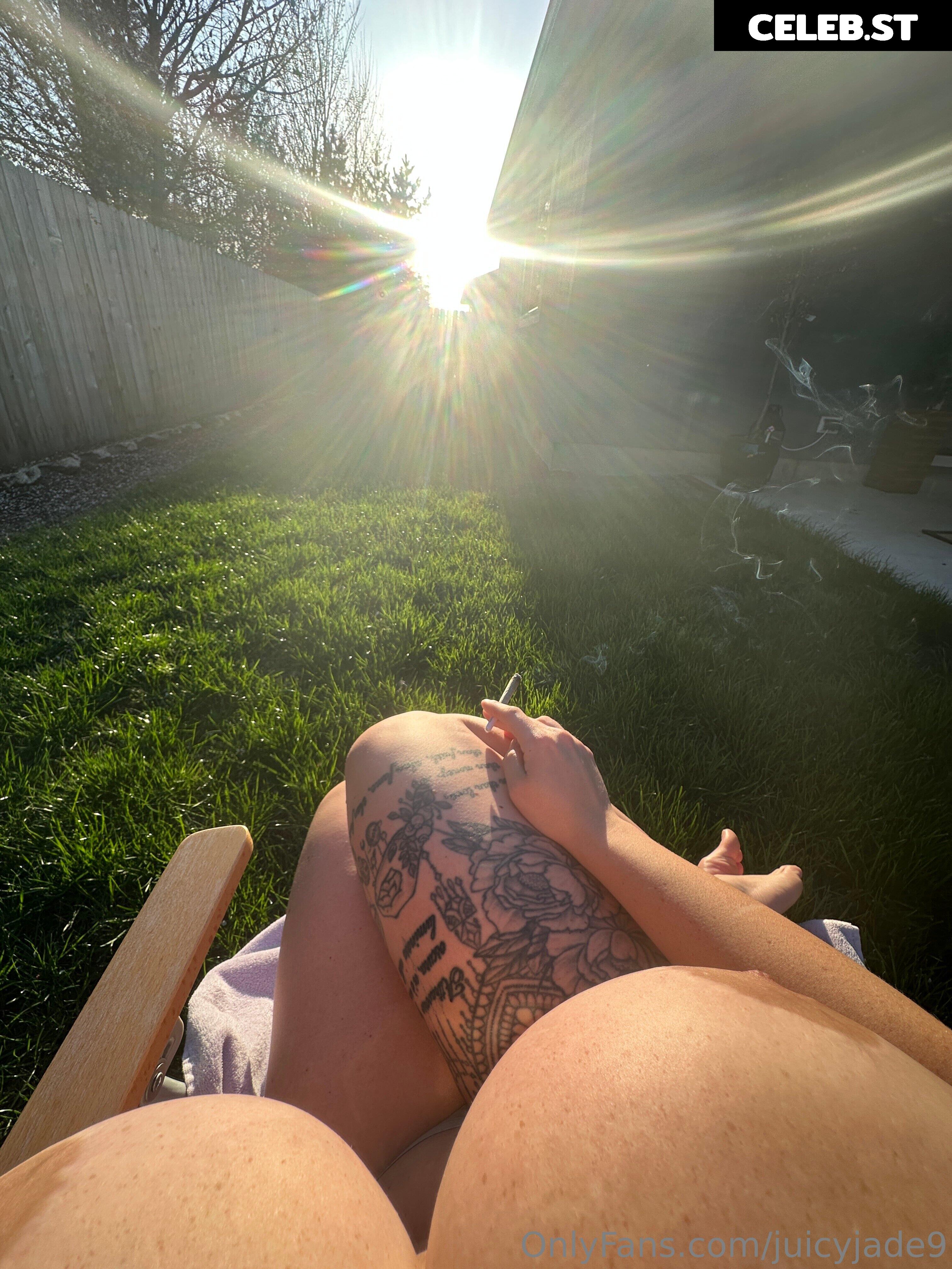 JuicyJade9 / LoloSavo Image 20791117