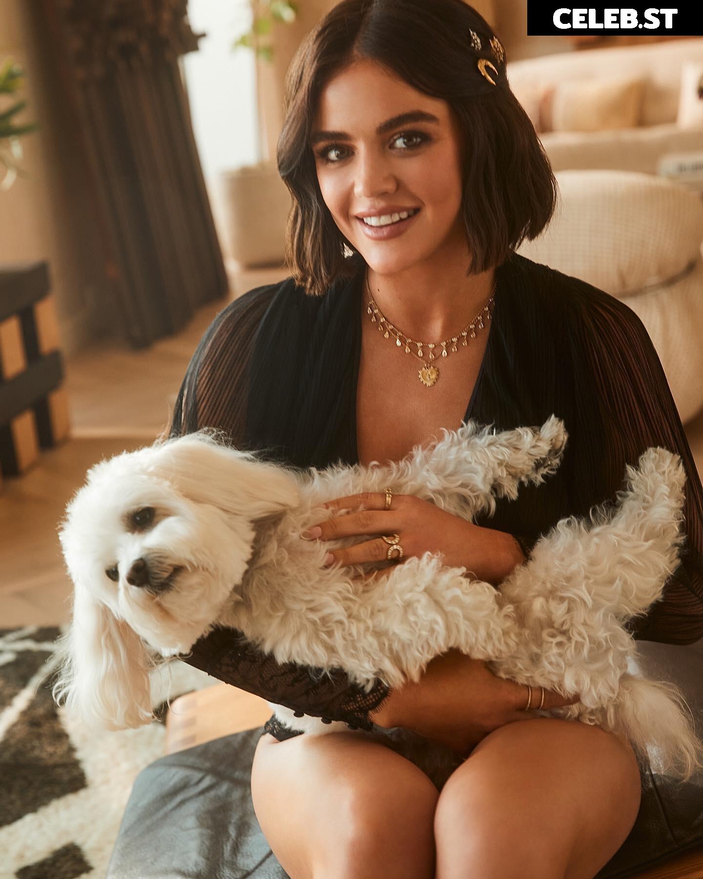 Lucy Hale Image 2078893