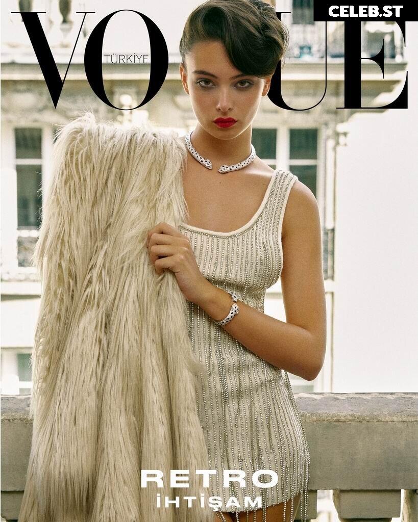 Deva Cassel Image 2078551