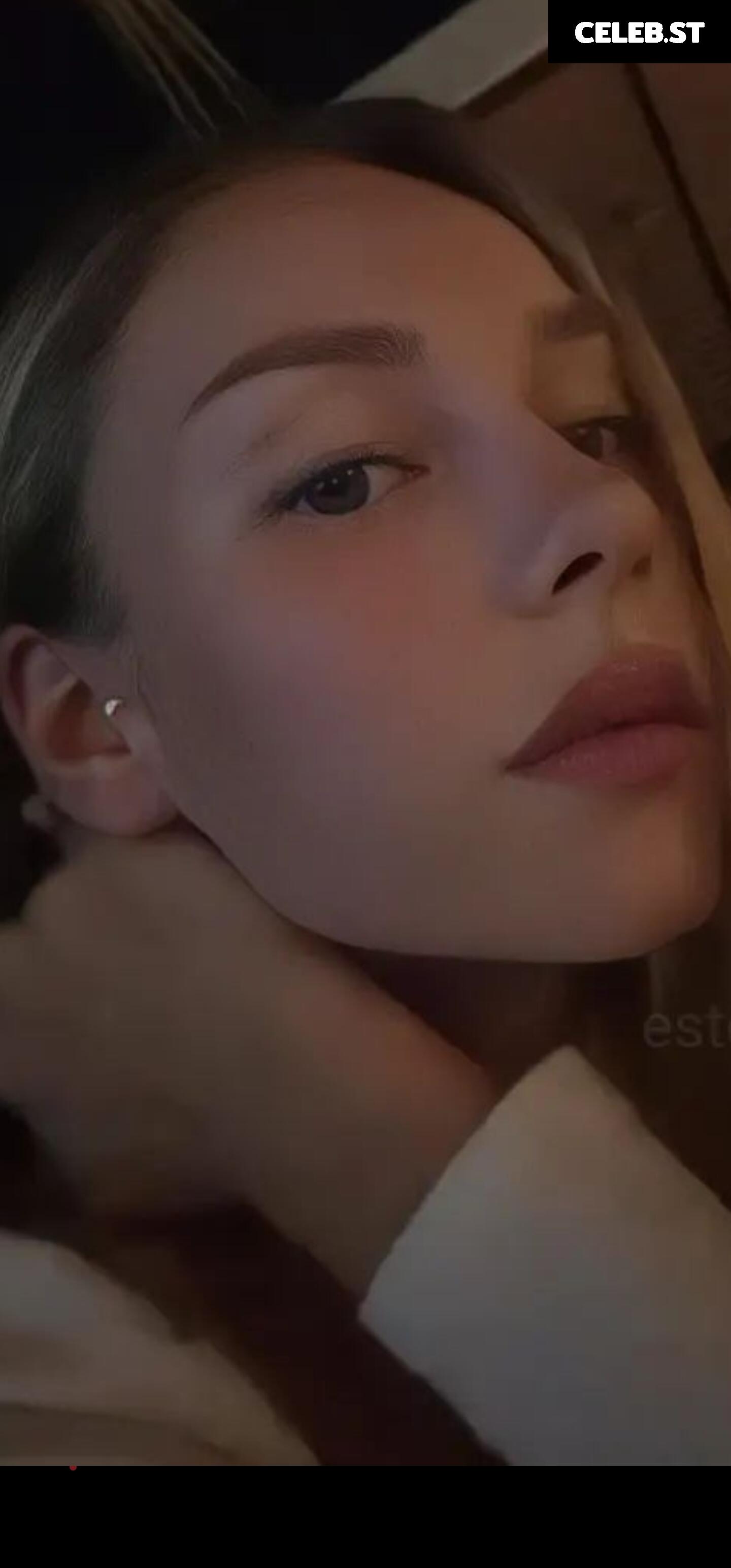 Ester Expósito Image 2078126