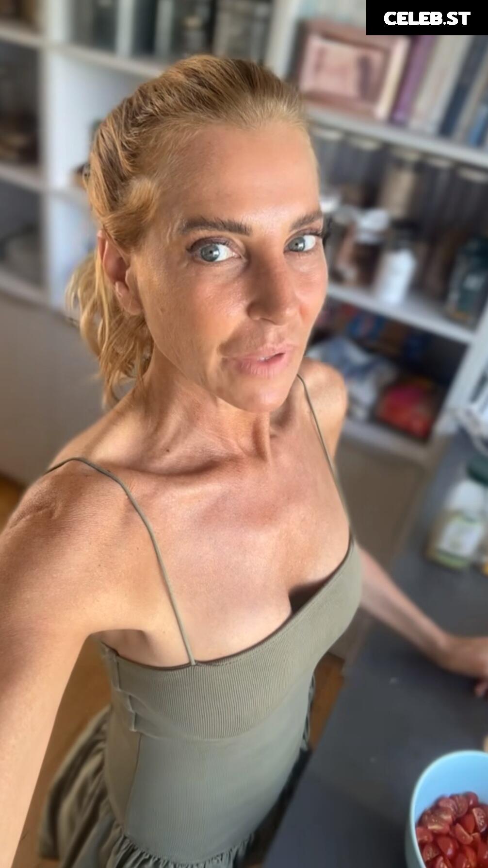 Giulia Siegel Image 2078063