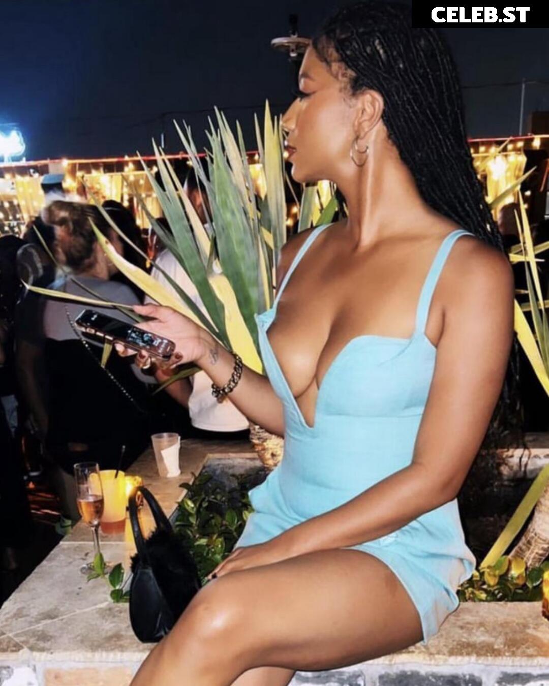 Taylor Rooks Image 2078036