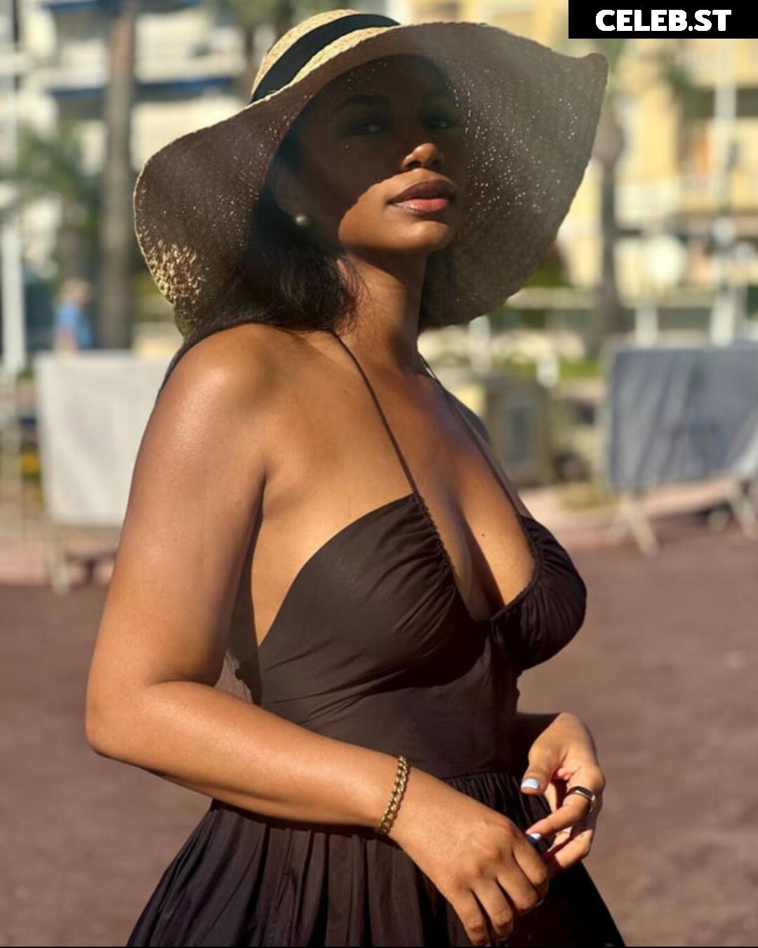 Taylor Rooks Image 2078261