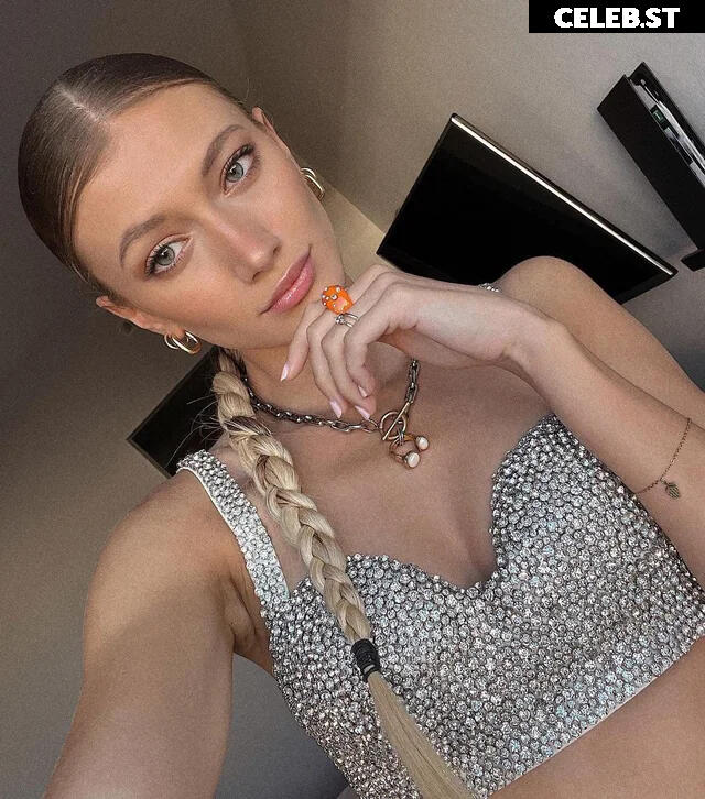 Leony Burger Image 2065626