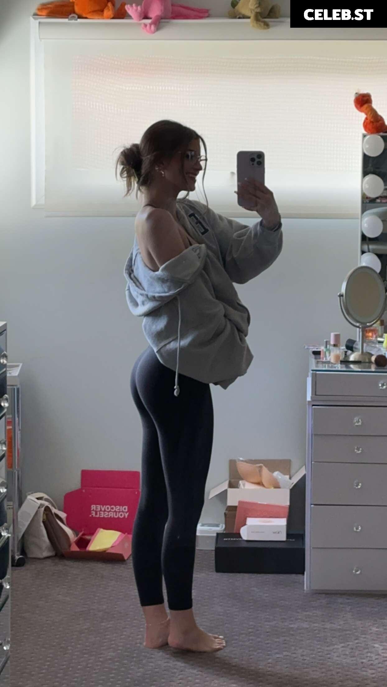 Brooke Monk Image 20651615