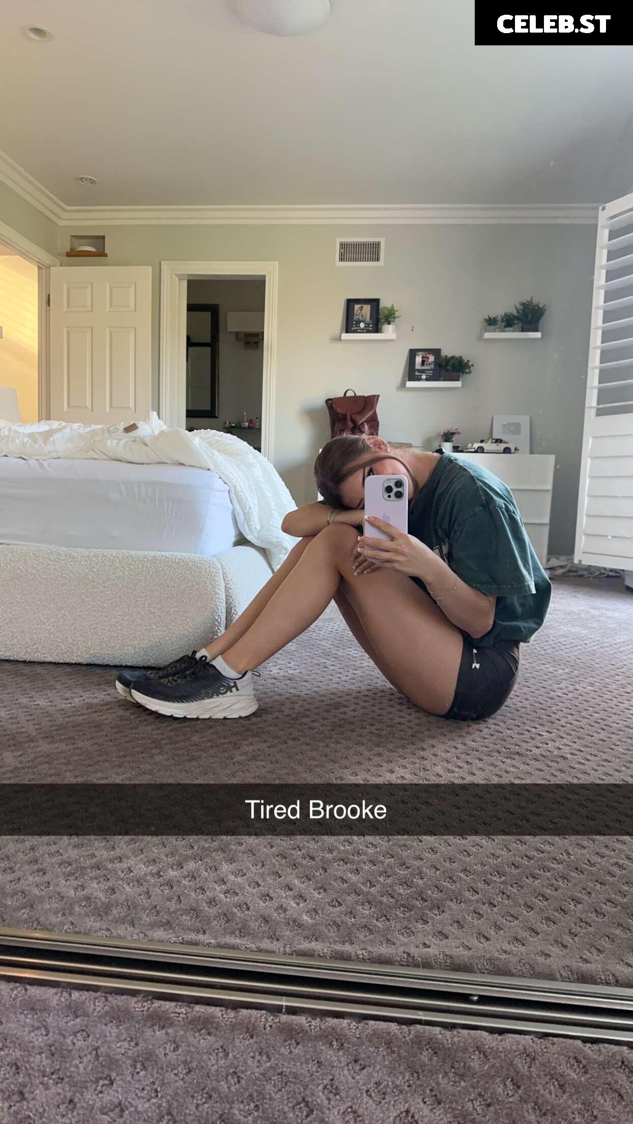 Brooke Monk Image 20653457