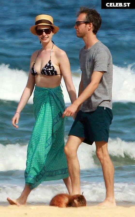 Anne Hathaway Image 2065316