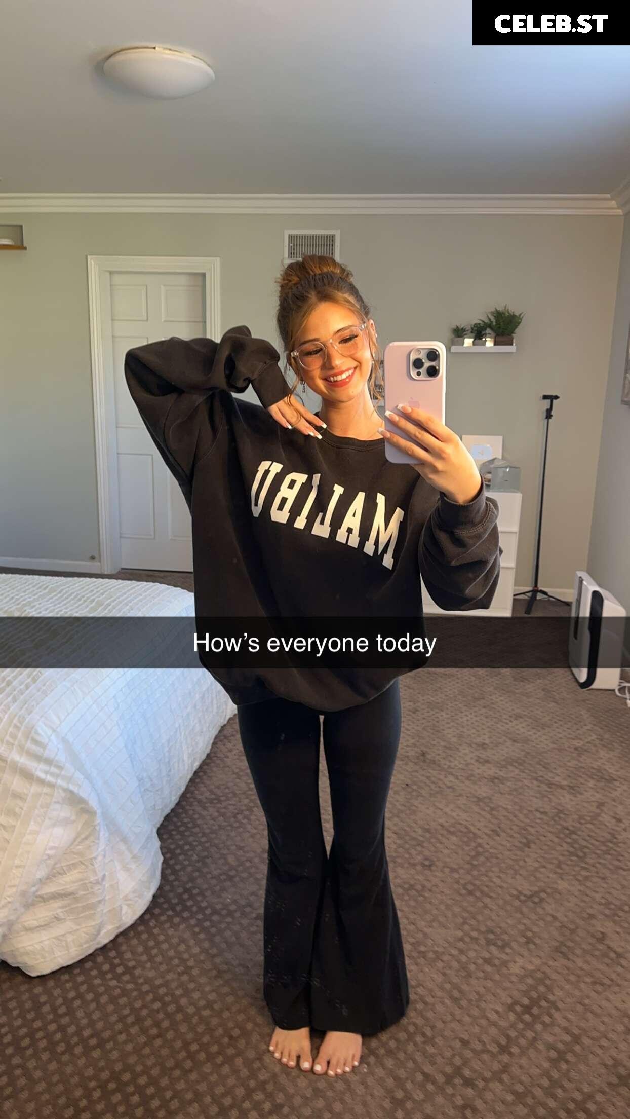 Brooke Monk Image 20652742