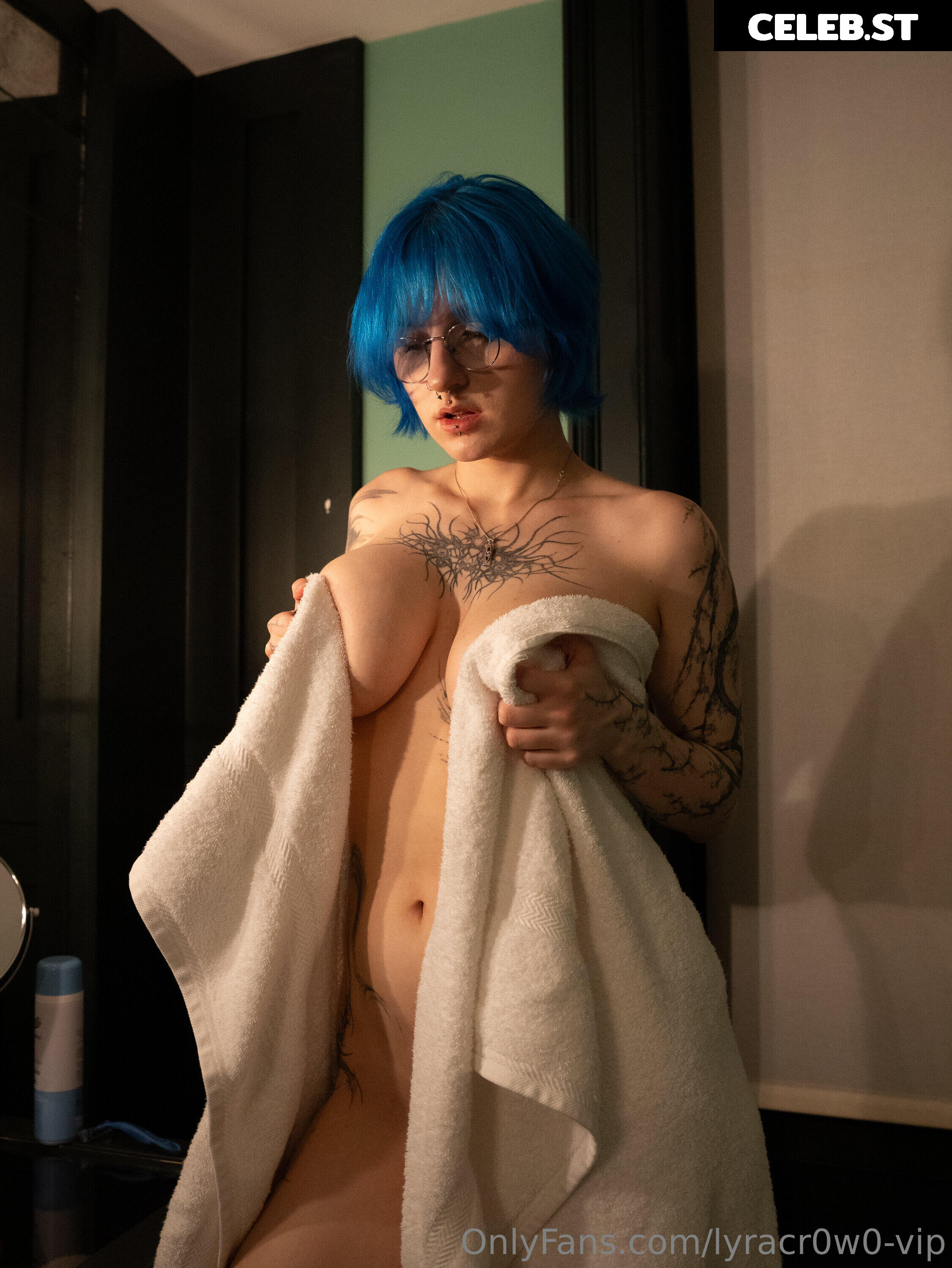Lyra Crow | lyracr0w0 Image 20660616