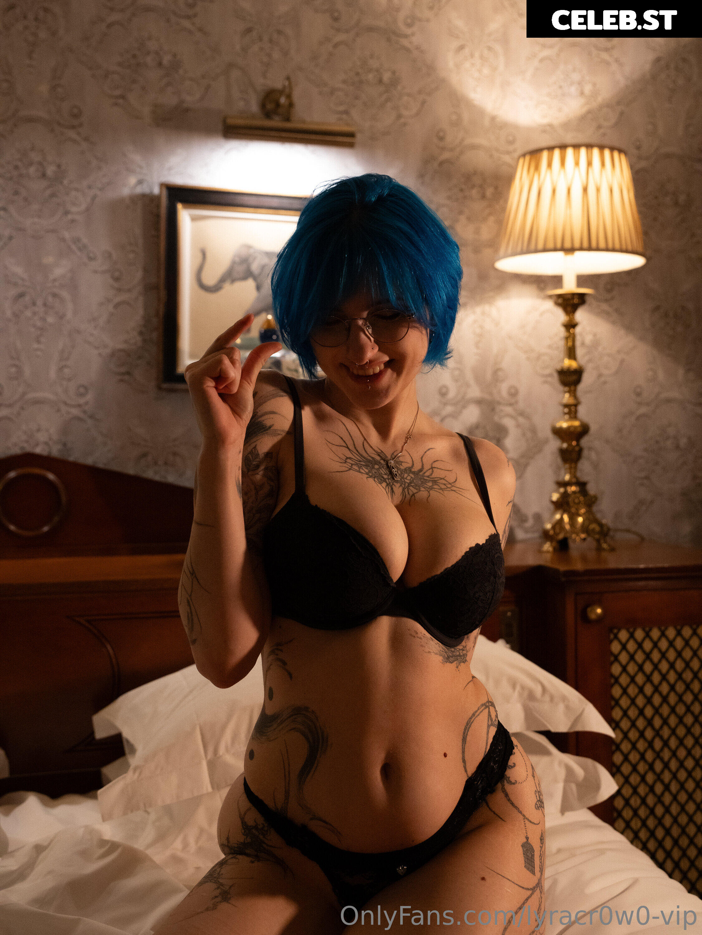 Lyra Crow | lyracr0w0 Image 20660237