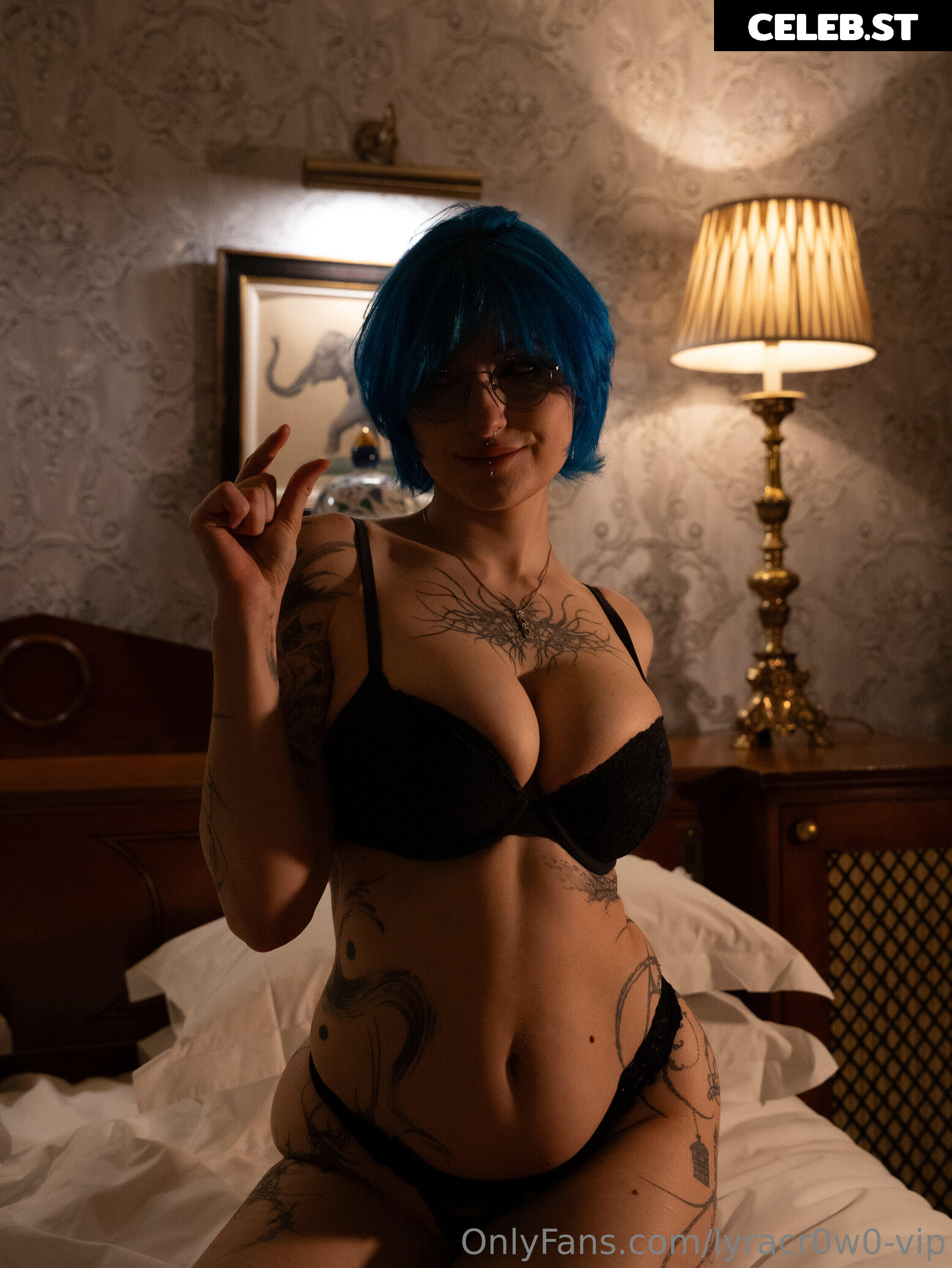 Lyra Crow | lyracr0w0 Image 20660238