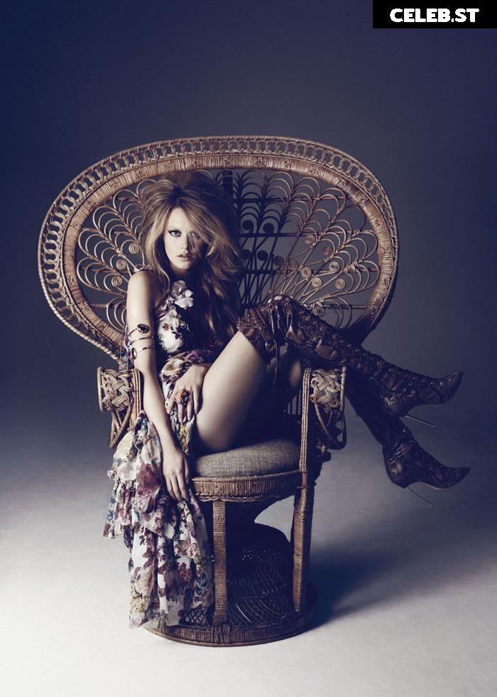 Camille Rowe Image 2066982