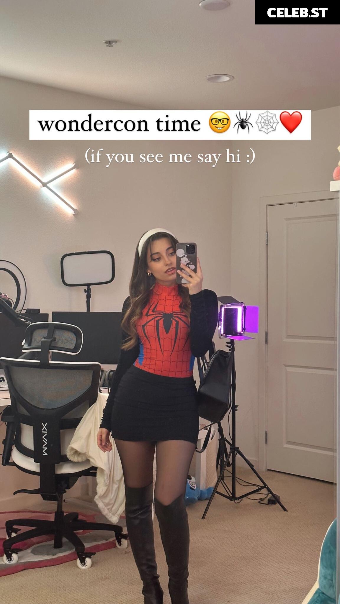 Lea Martinez / slayeas Image 20677605