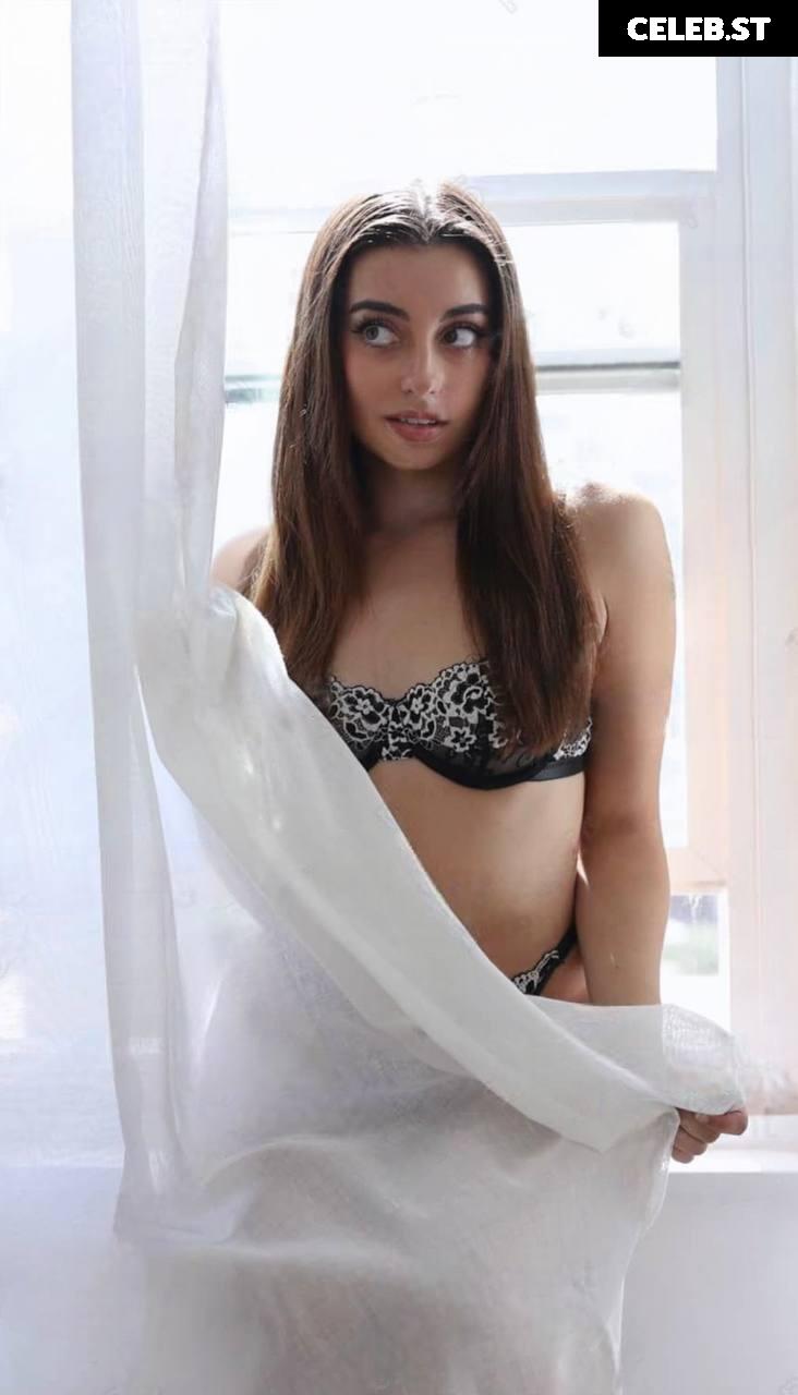 Lea Martinez / slayeas Image 20677386