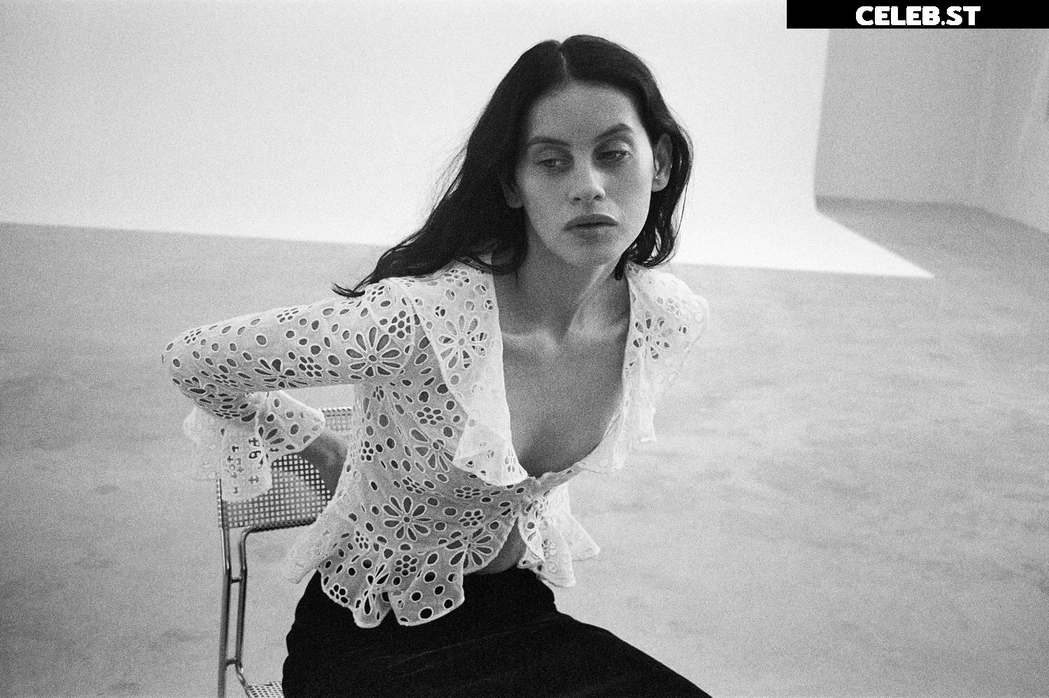 Milena Smit Image 2067065