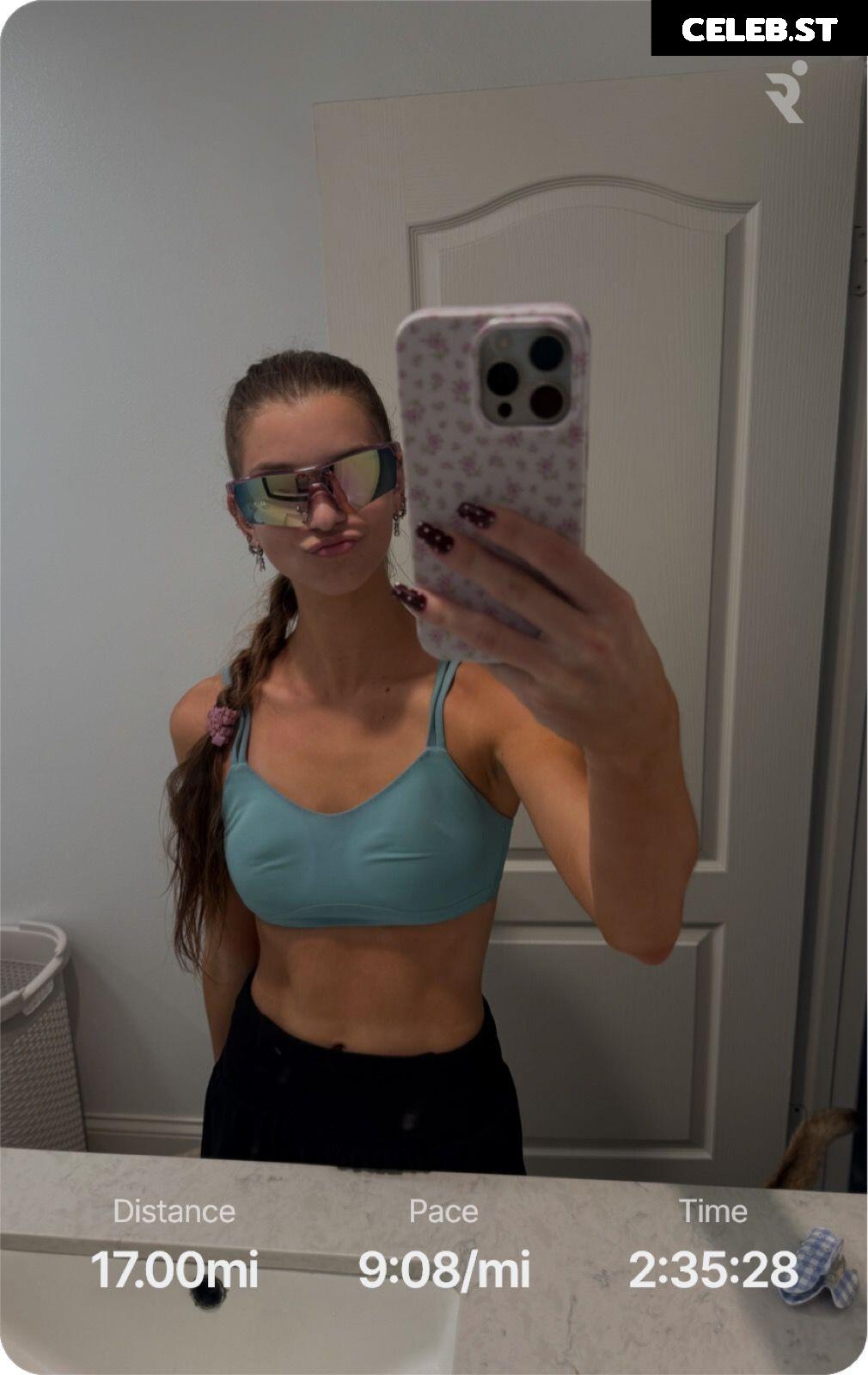 Brooke Monk Image 20673948