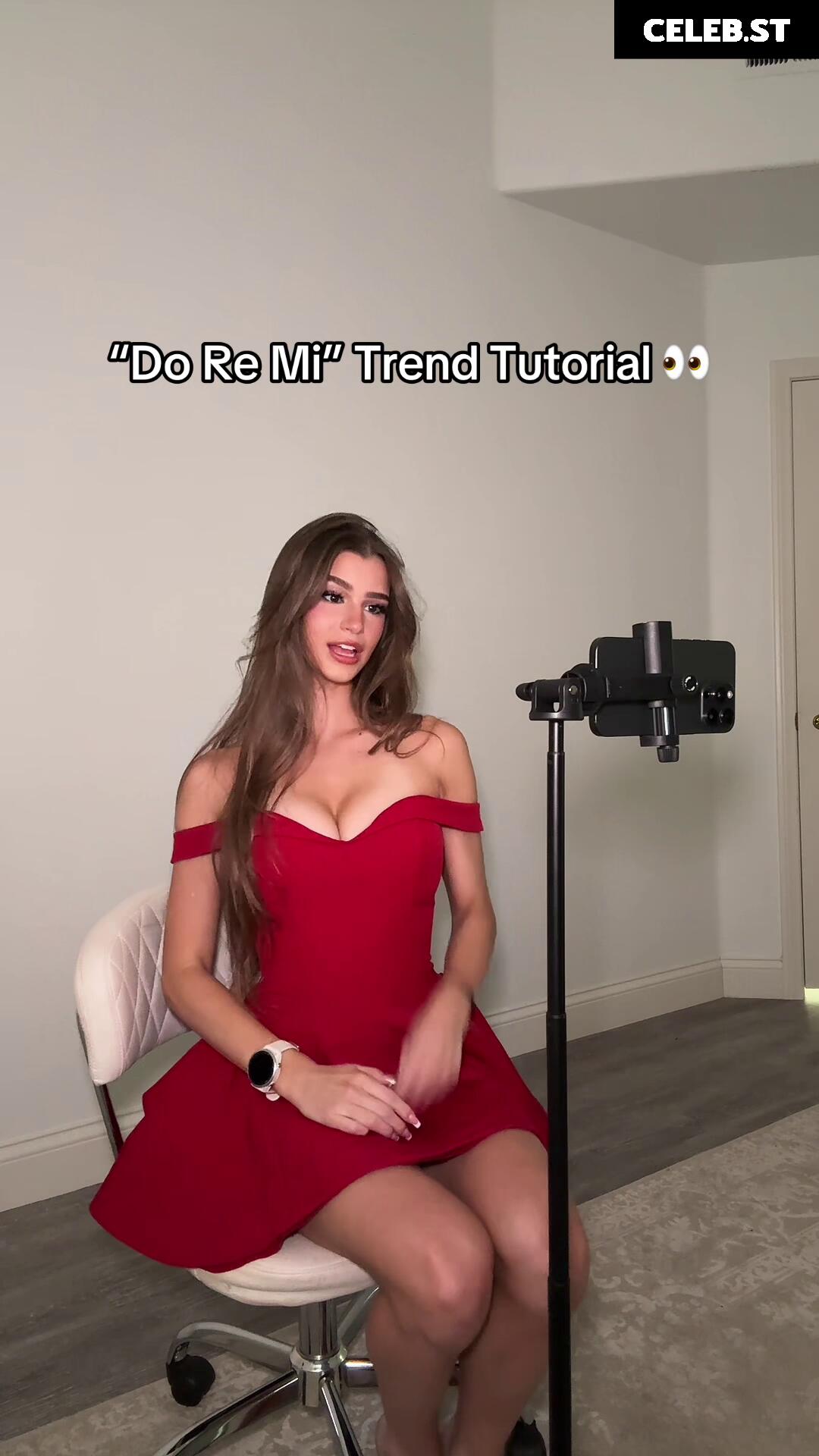 Brooke Monk Image 20673316