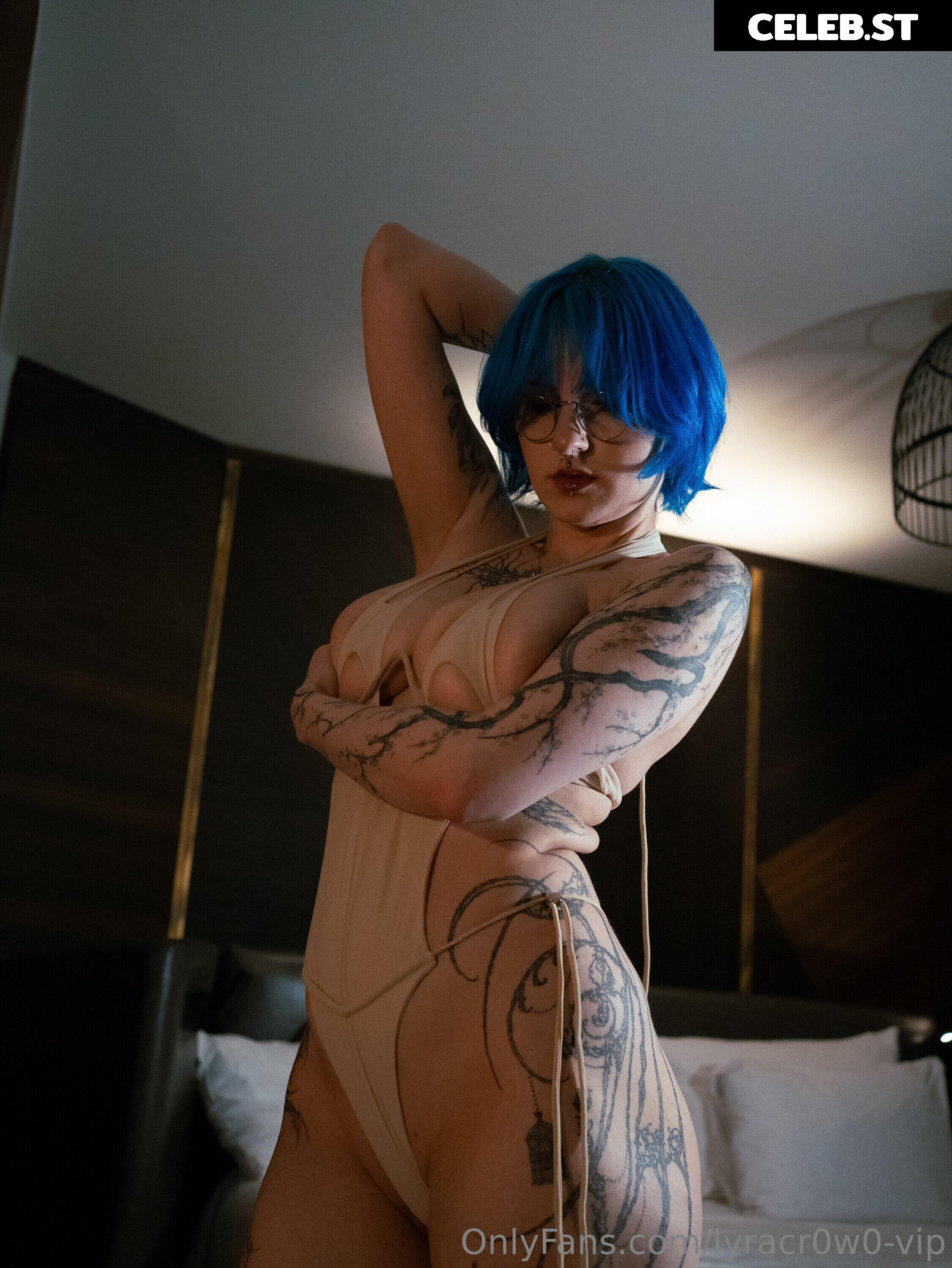 Lyra Crow | lyracr0w0 Image 20648521