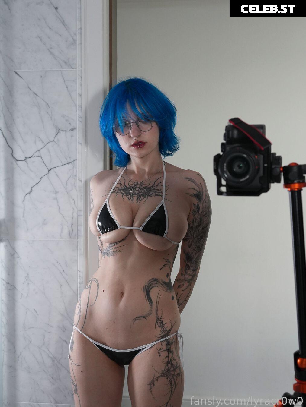 Lyra Crow | lyracr0w0 Image 20648119