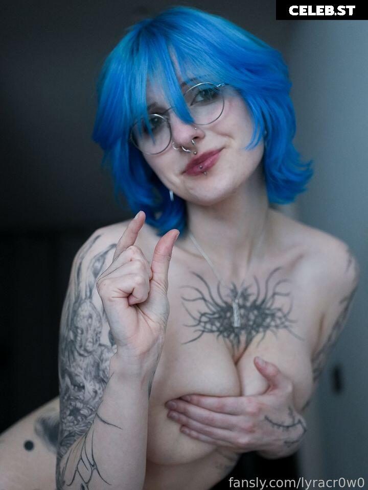 Lyra Crow | lyracr0w0 Image 20648036