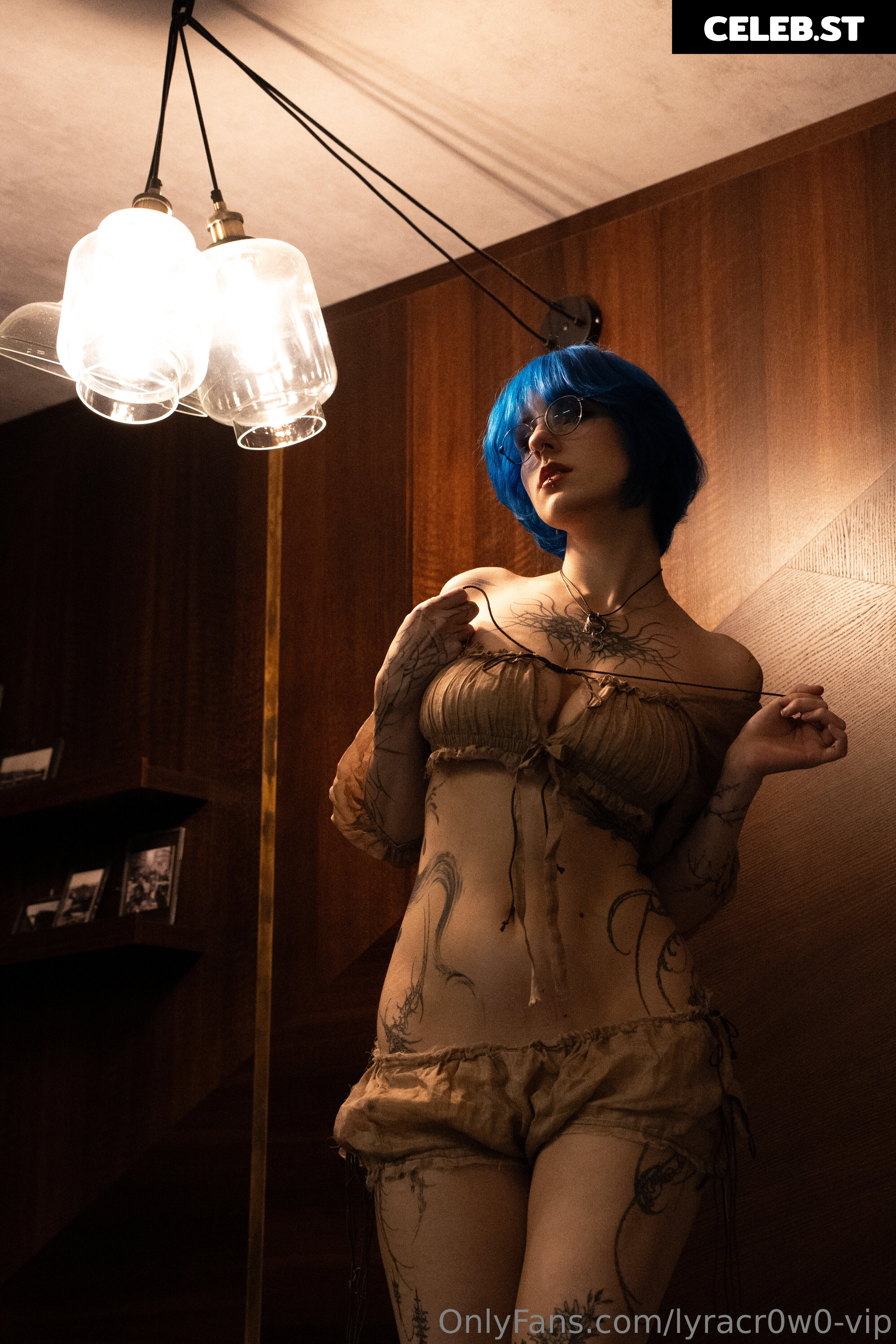 Lyra Crow | lyracr0w0 Image 20648263